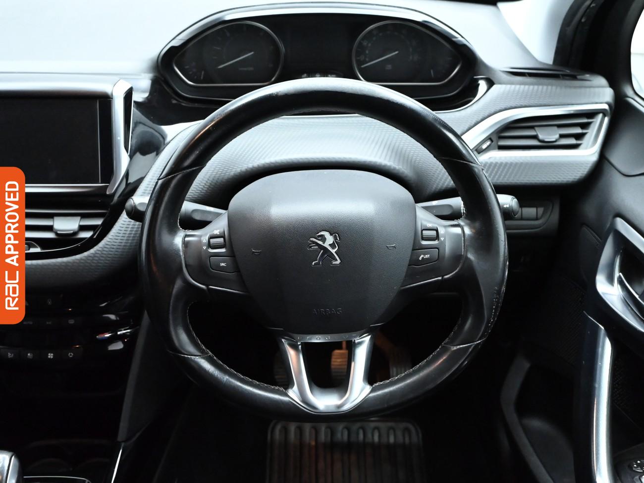 Used Peugeot 2008 2016 for sale - 76264031: Photo 9