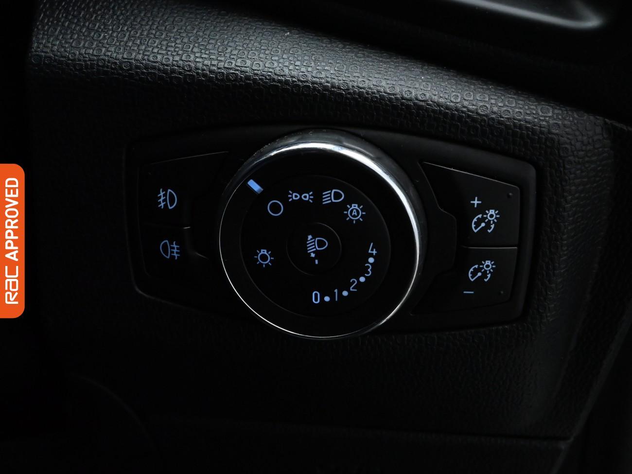 Used Ford Ecosport 2019 for sale - 76481183: Photo 19