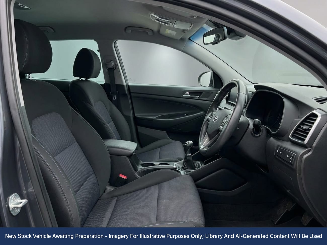 Used Hyundai TUCSON 2017 for sale - 77928980: Photo 3