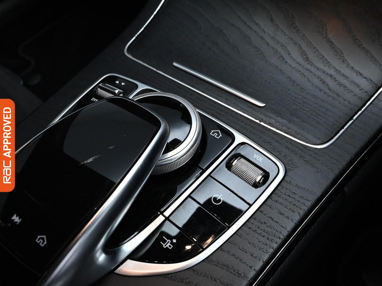 Used Mercedes-Benz C Class 2019 for sale - 75918423: Photo 16
