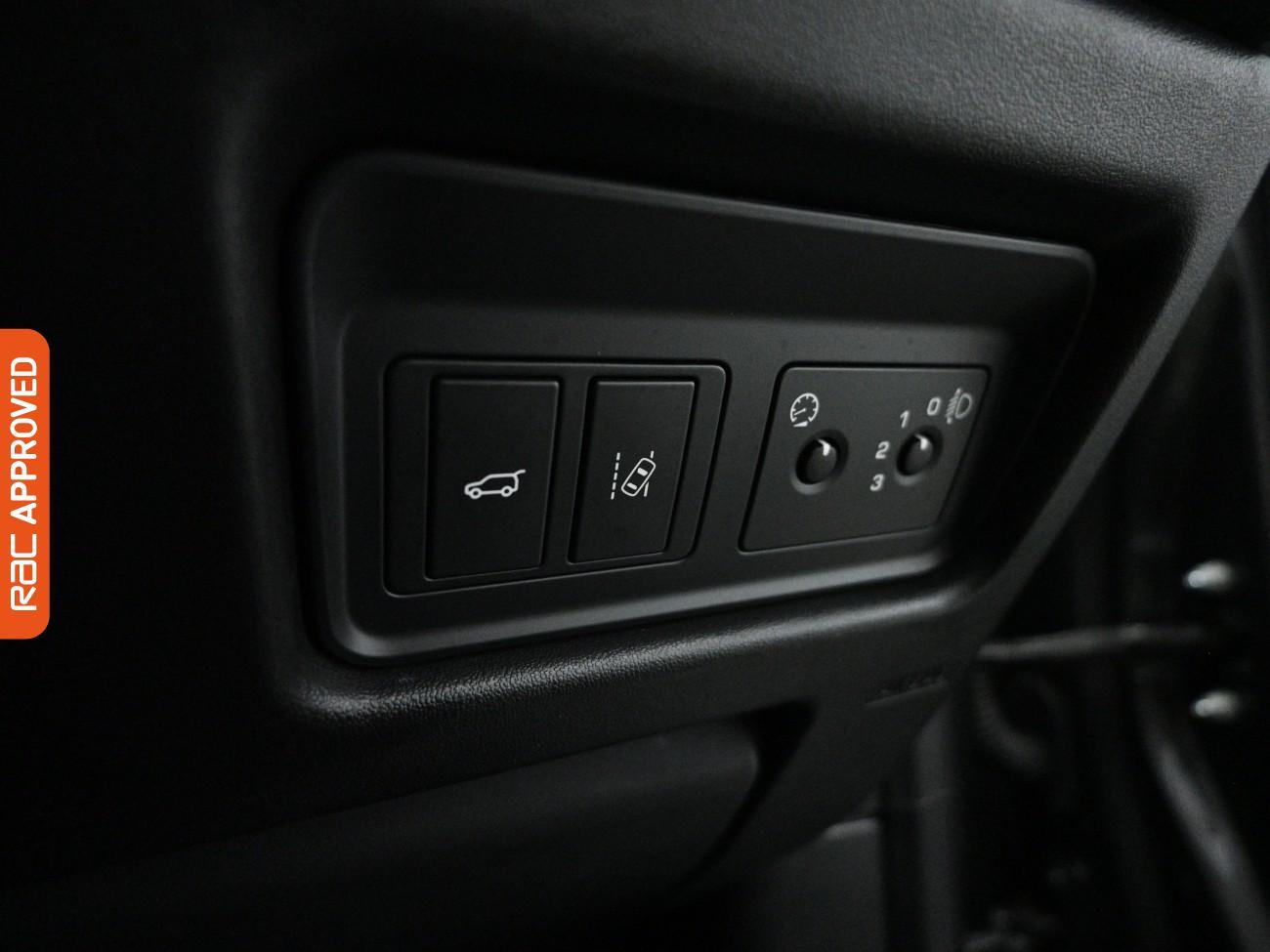 Used Land Rover Discovery Sport 2016 for sale - 77742197: Photo 24