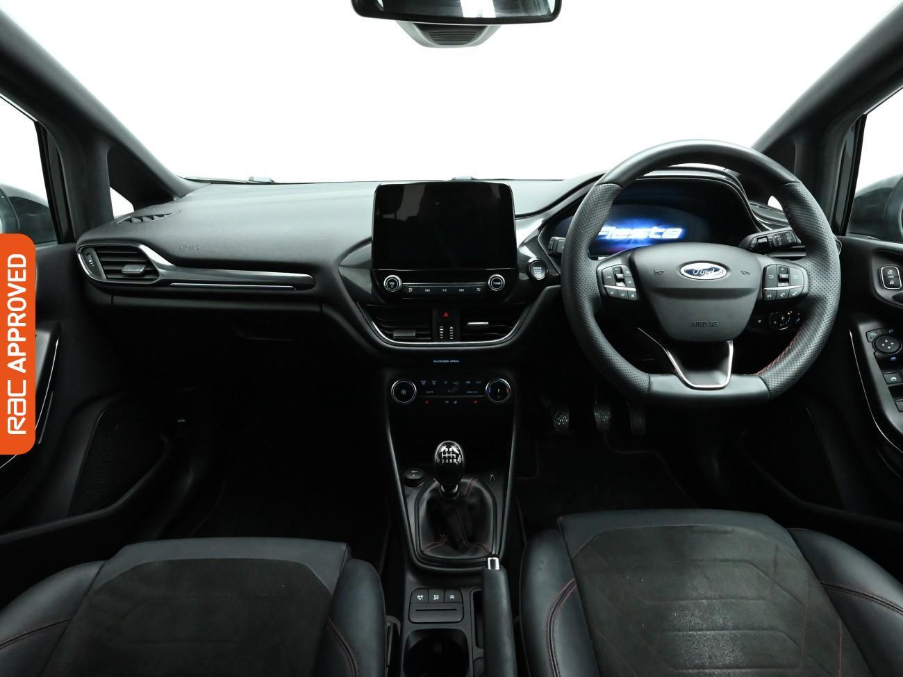 Used Ford Fiesta 2022 for sale - 77000670: Photo 2