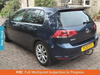 Used Volkswagen Golf 2015 for sale - 76036772: Photo