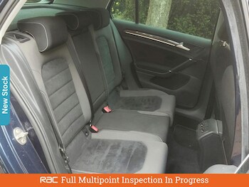 Used Volkswagen Golf 2015 for sale - 76036772: Photo