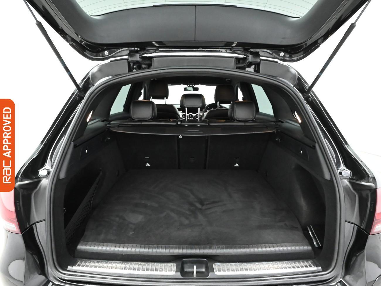 Used Mercedes-Benz GLC 2022 for sale - 77368677: Photo 14