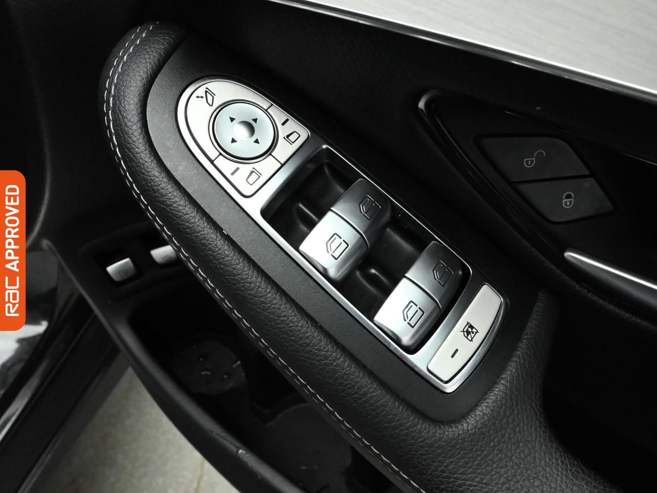 Used Mercedes-Benz GLC 2022 for sale - 77368677: Photo 25