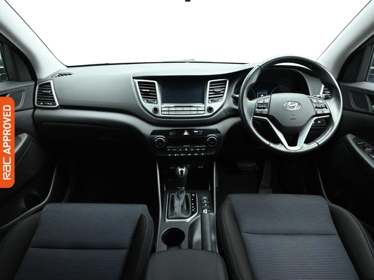 Used Hyundai TUCSON 2017 for sale - 77764468: Photo 2