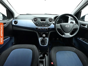 Used Hyundai i10 2014 for sale - 78991800: Photo