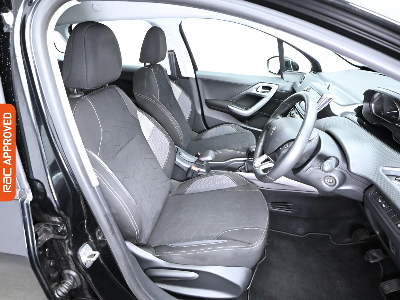 Used Peugeot 2008 2018 for sale - 76311117: Photo 12