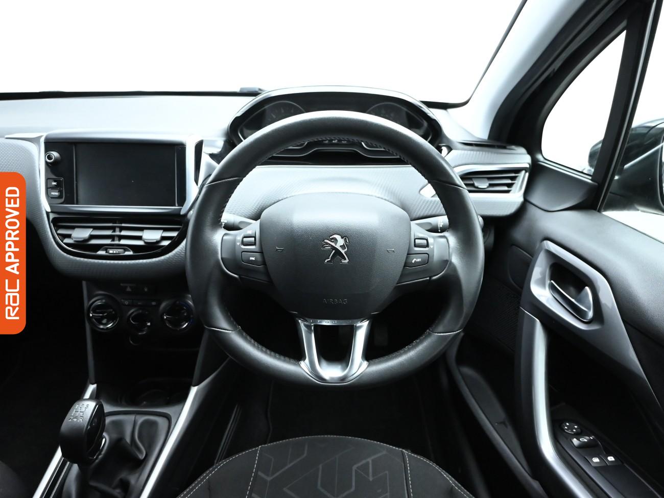 Used Peugeot 2008 2018 for sale - 76311117: Photo 9