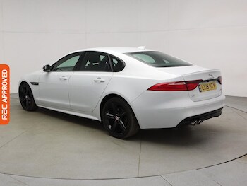 Used Jaguar XF 2018 for sale - 75639402: Photo