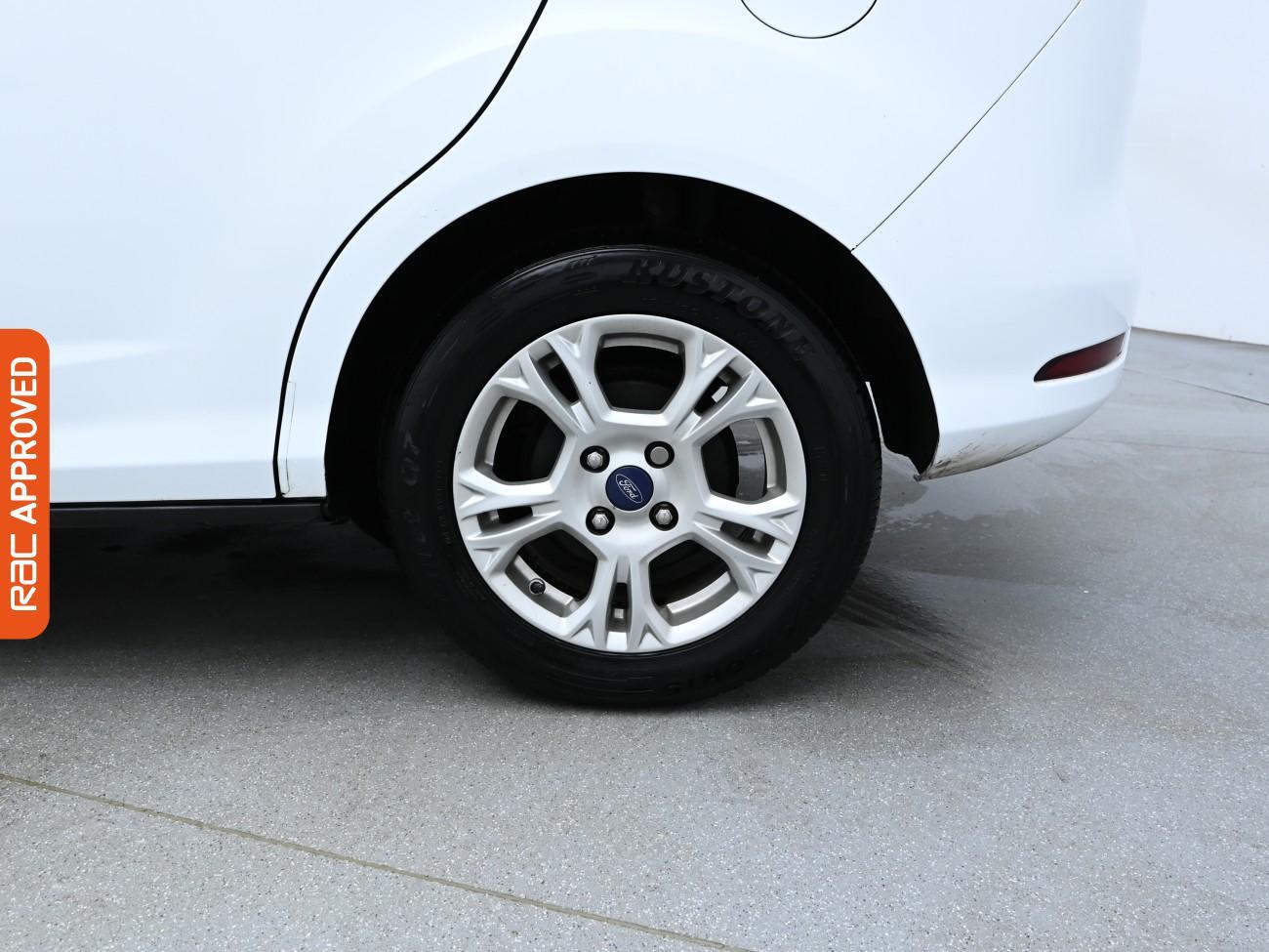 Used Ford B-MAX 2014 for sale - 76481198: Photo 21