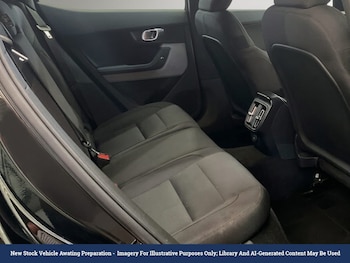 Used Polestar Polestar 2 2022 for sale - 79352126: Photo