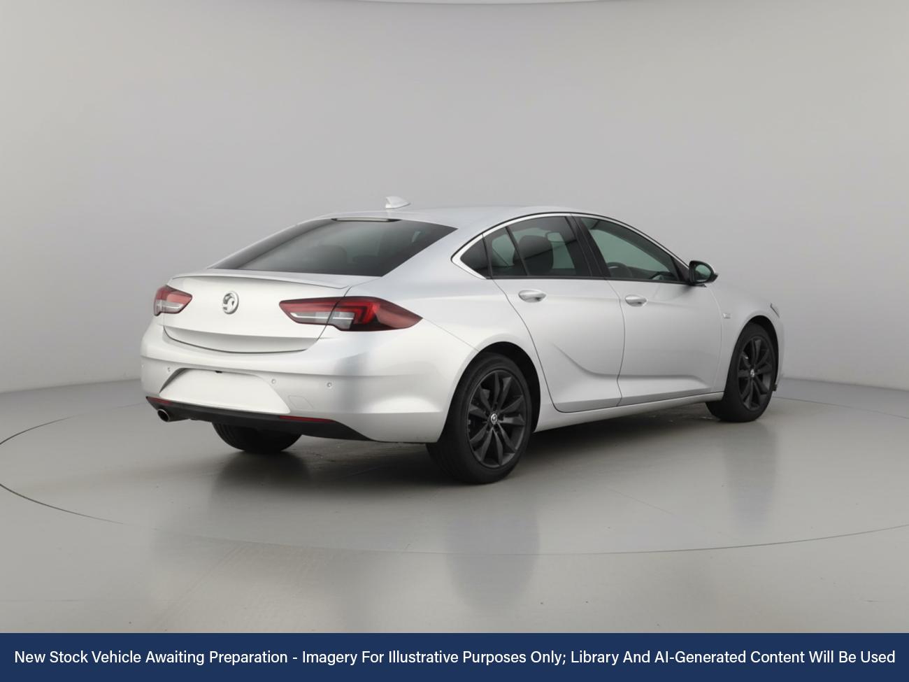 Used Vauxhall Insignia 2017 for sale - 76391065: Photo 2