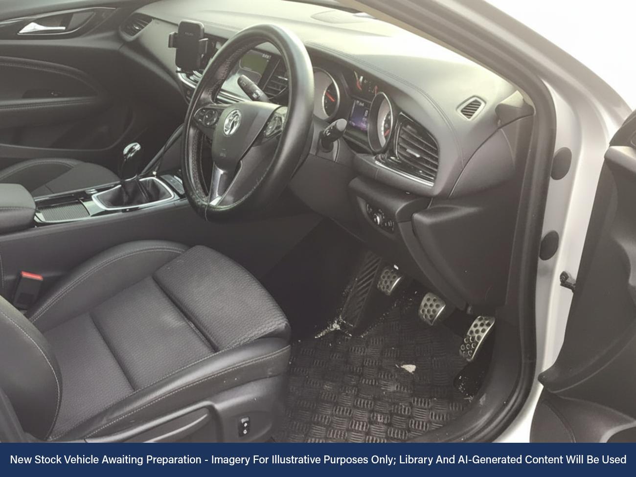 Used Vauxhall Insignia 2017 for sale - 76391065: Photo 3