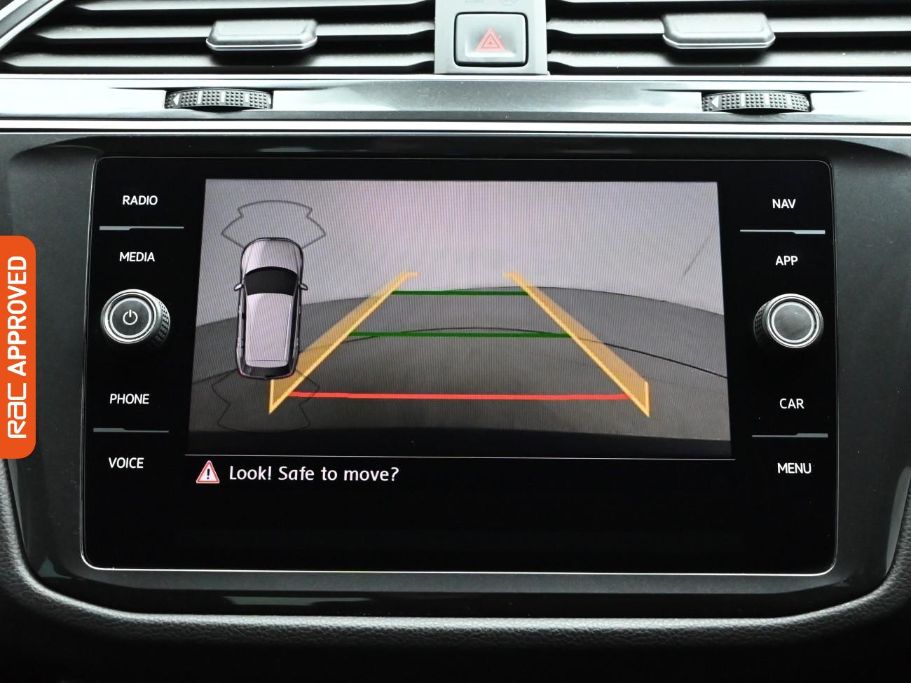 Used Volkswagen Tiguan 2020 for sale - 76611945: Photo 3