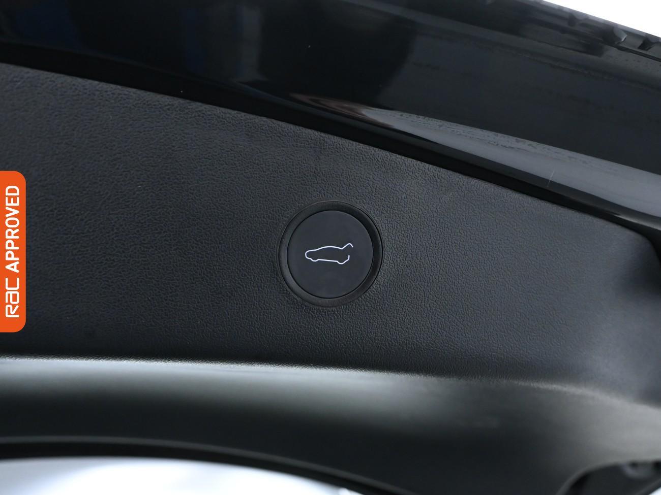 Used Tesla Model 3 2021 for sale - 76351981: Photo 29