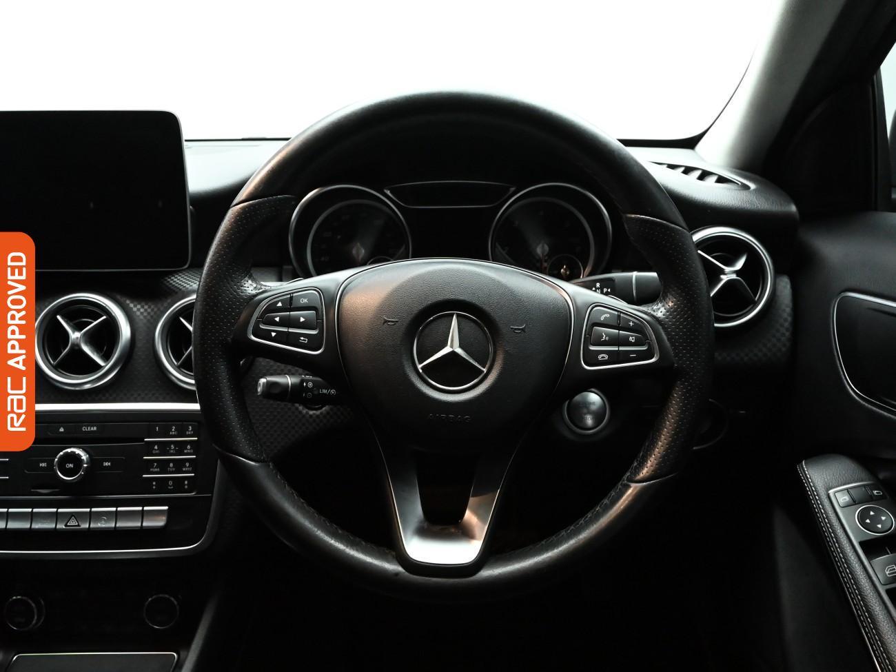 Used Mercedes-Benz A-Class 2017 for sale - 77199514: Photo 9