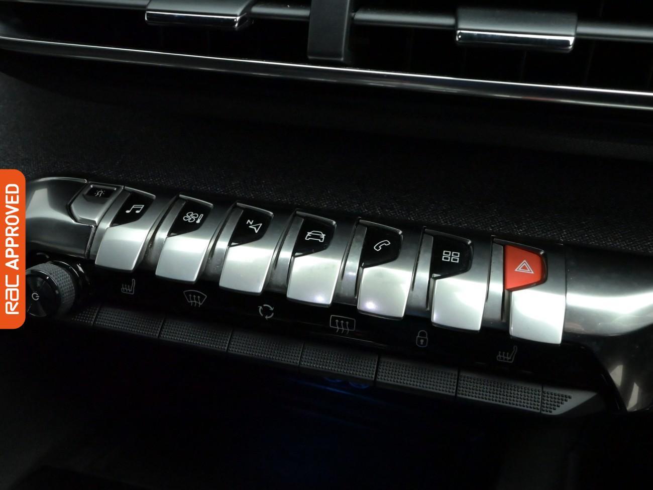 Used Peugeot 3008 2018 for sale - 76594468: Photo 25