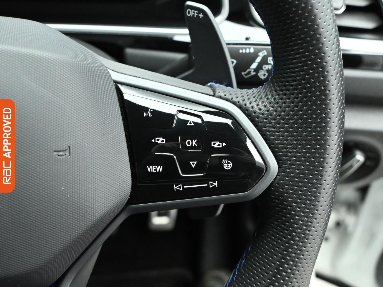 Used Volkswagen T-Roc 2023 for sale - 77968184: Photo 23