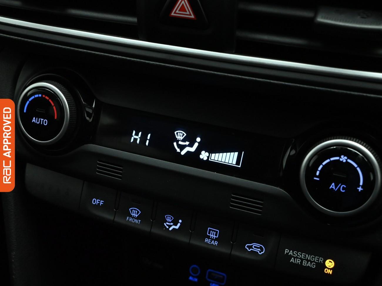 Used Hyundai KONA 2018 for sale - 77421615: Photo 14