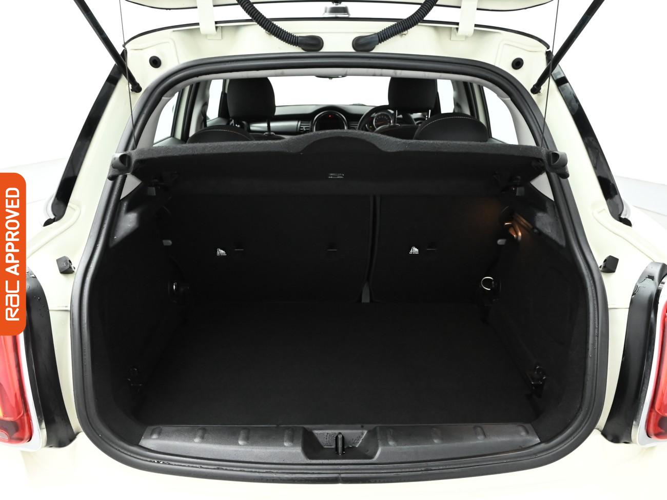 Used MINI Hatch 2019 for sale - 76649366: Photo 26