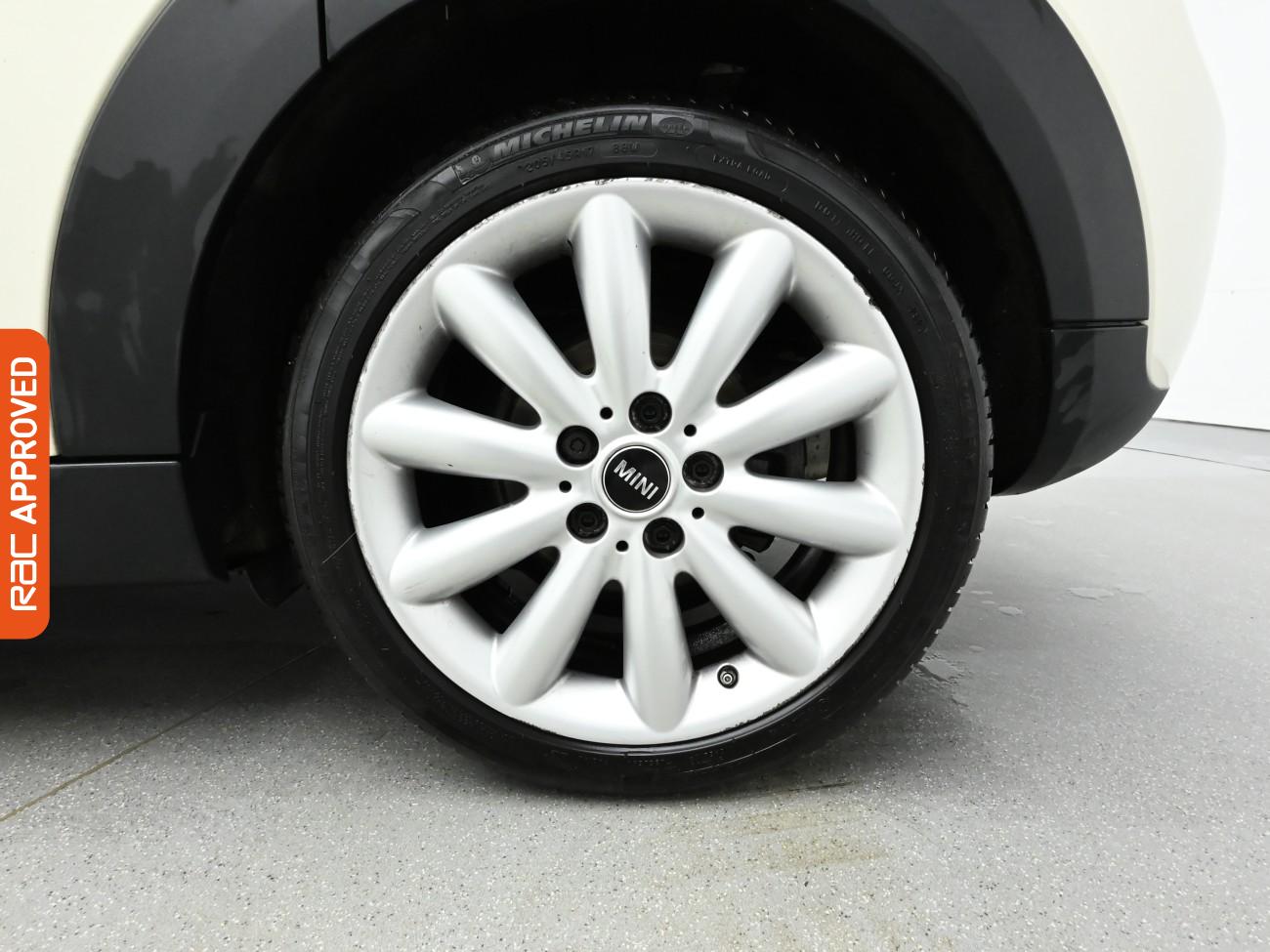 Used MINI Hatch 2019 for sale - 76649366: Photo 27