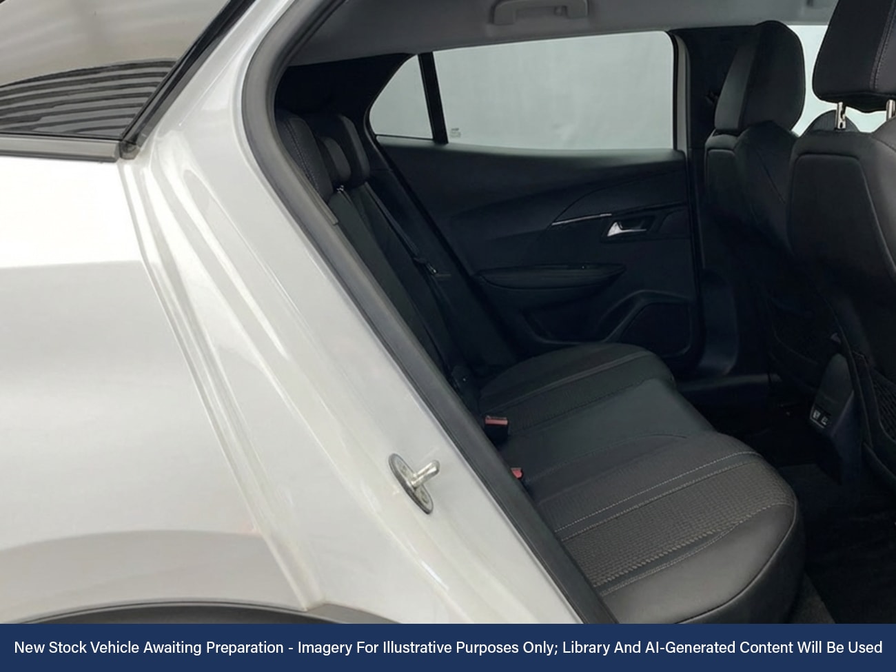 Used Peugeot E-2008 2022 for sale - 78038185: Photo 4