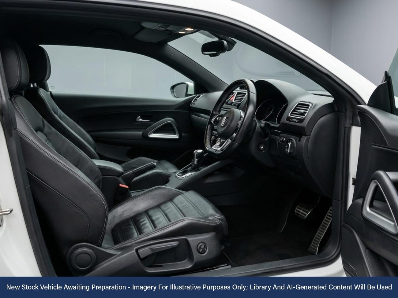 Used Volkswagen Scirocco 2015 for sale - 77158769: Photo 3