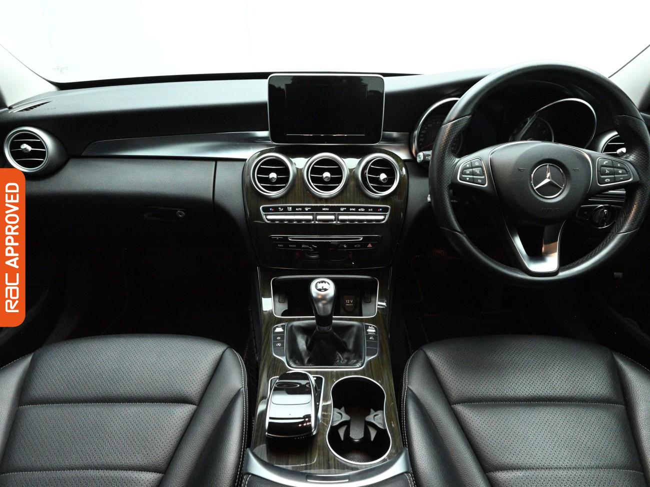 Used Mercedes-Benz C Class 2015 for sale - 77764348: Photo 2