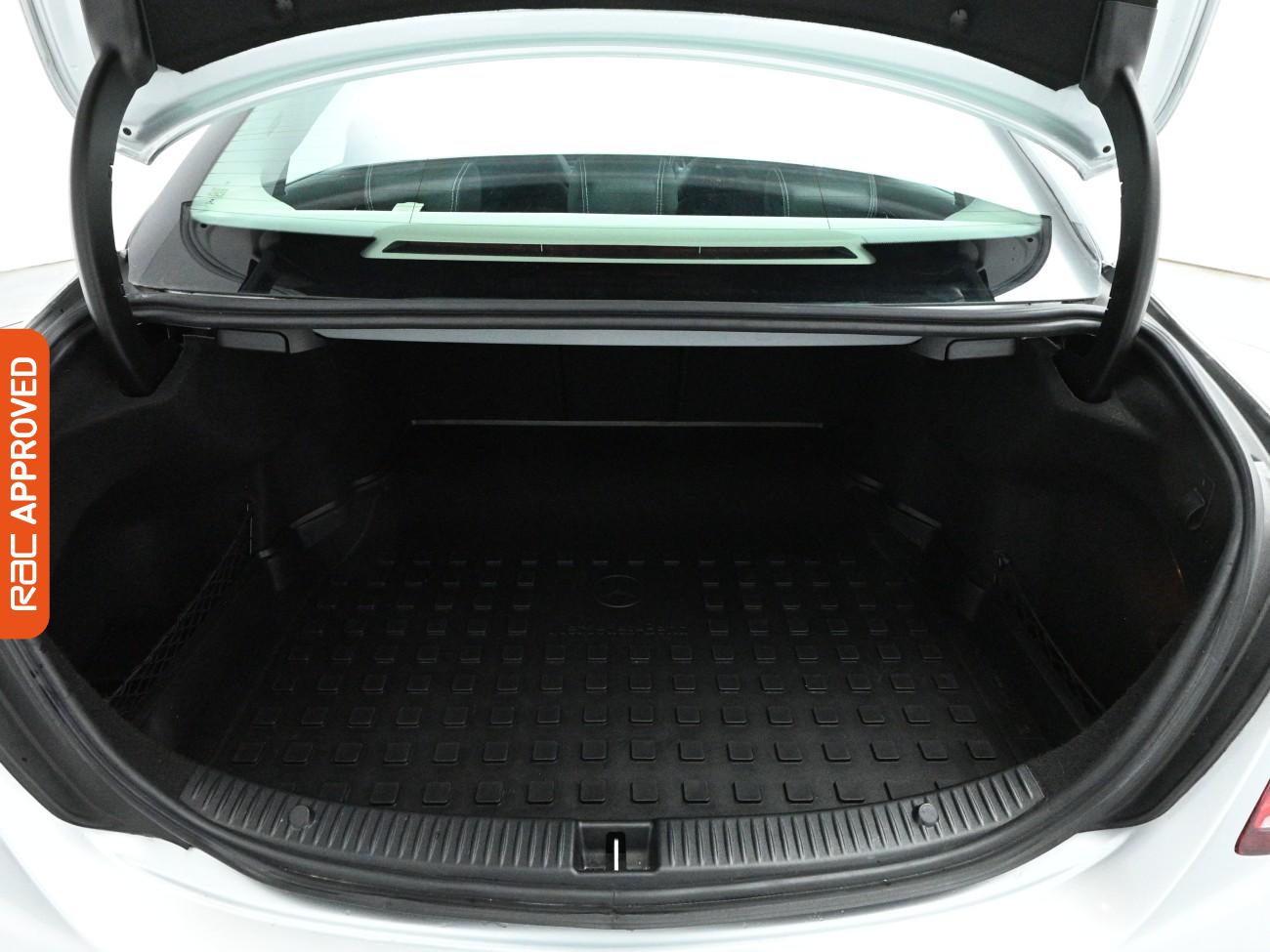 Used Mercedes-Benz C Class 2015 for sale - 77764348: Photo 28