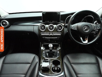 Used Mercedes-Benz C Class 2015 for sale - 77764348: Photo