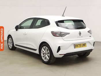 Used Renault Clio 2025 for sale - 78732734: Photo