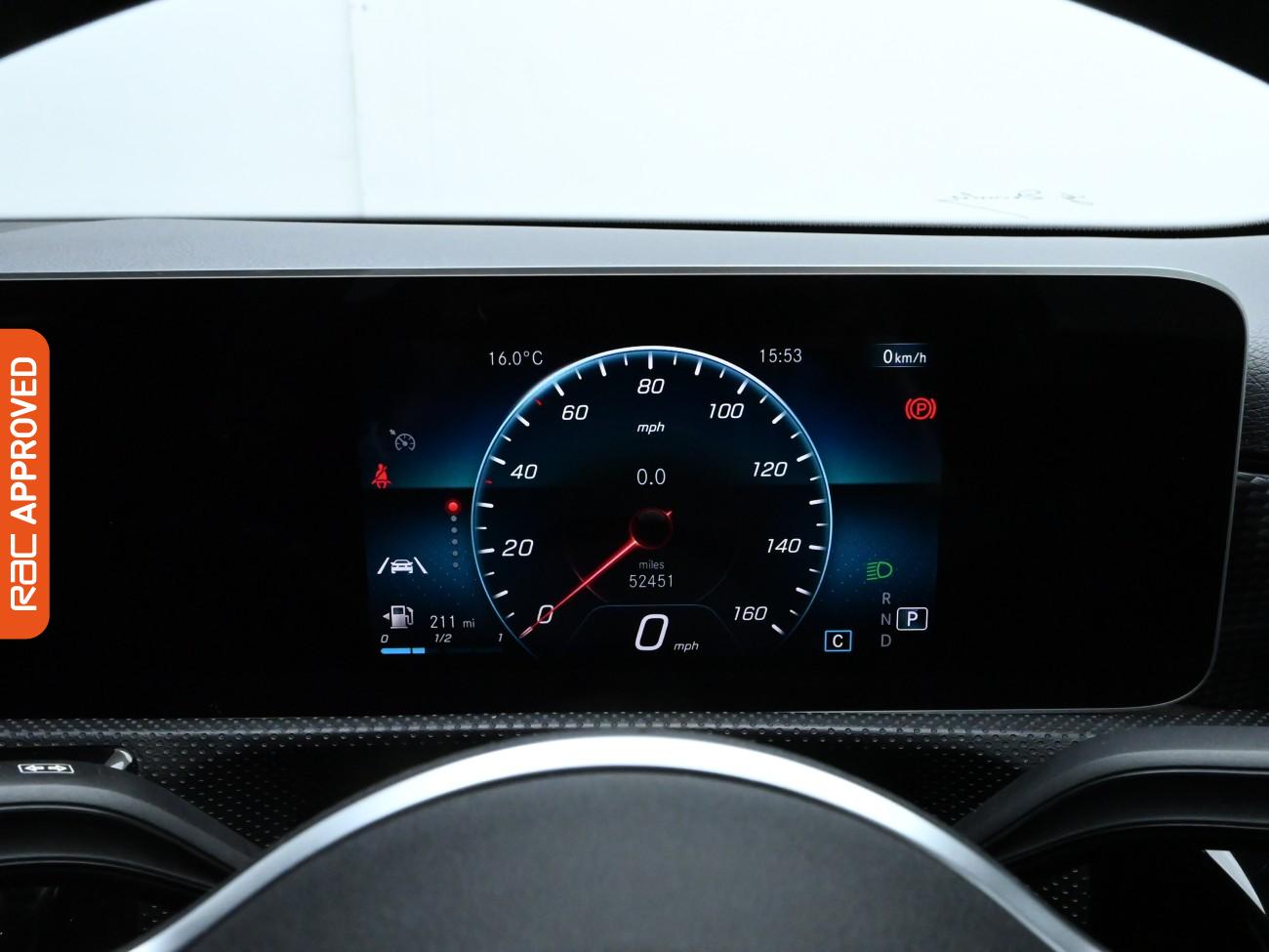 Used Mercedes-Benz A-Class 2018 for sale - 76654088: Photo 11