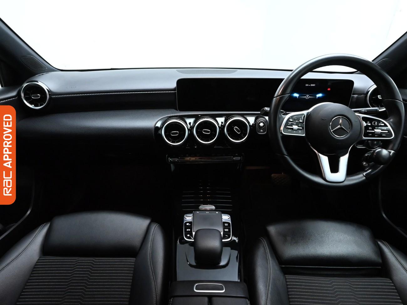 Used Mercedes-Benz A-Class 2018 for sale - 76654088: Photo 2