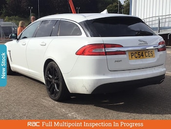 Used Jaguar XF 2015 for sale - 76128500: Photo 2