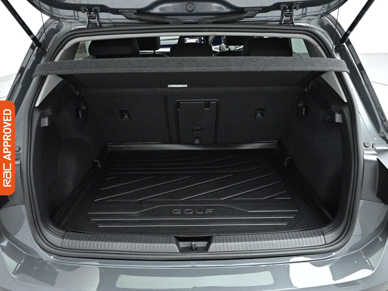 Used Volkswagen Golf 2022 for sale - 77989700: Photo 27