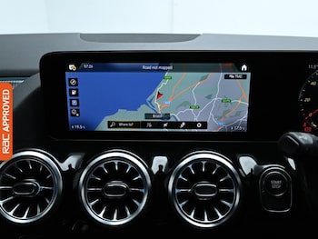 Used Mercedes-Benz EQA 2022 for sale - 76156452: Photo