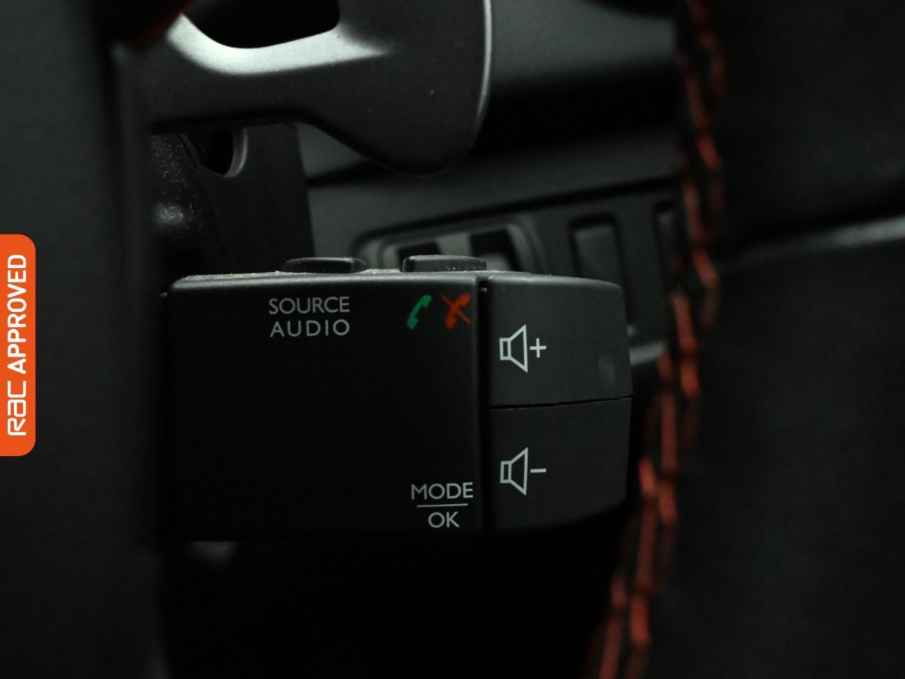 Used Renault Clio 2016 for sale - 76723817: Photo 19