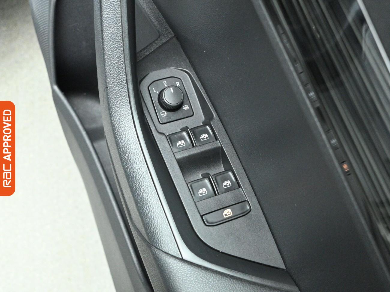 Used Skoda Karoq 2020 for sale - 77820277: Photo 23