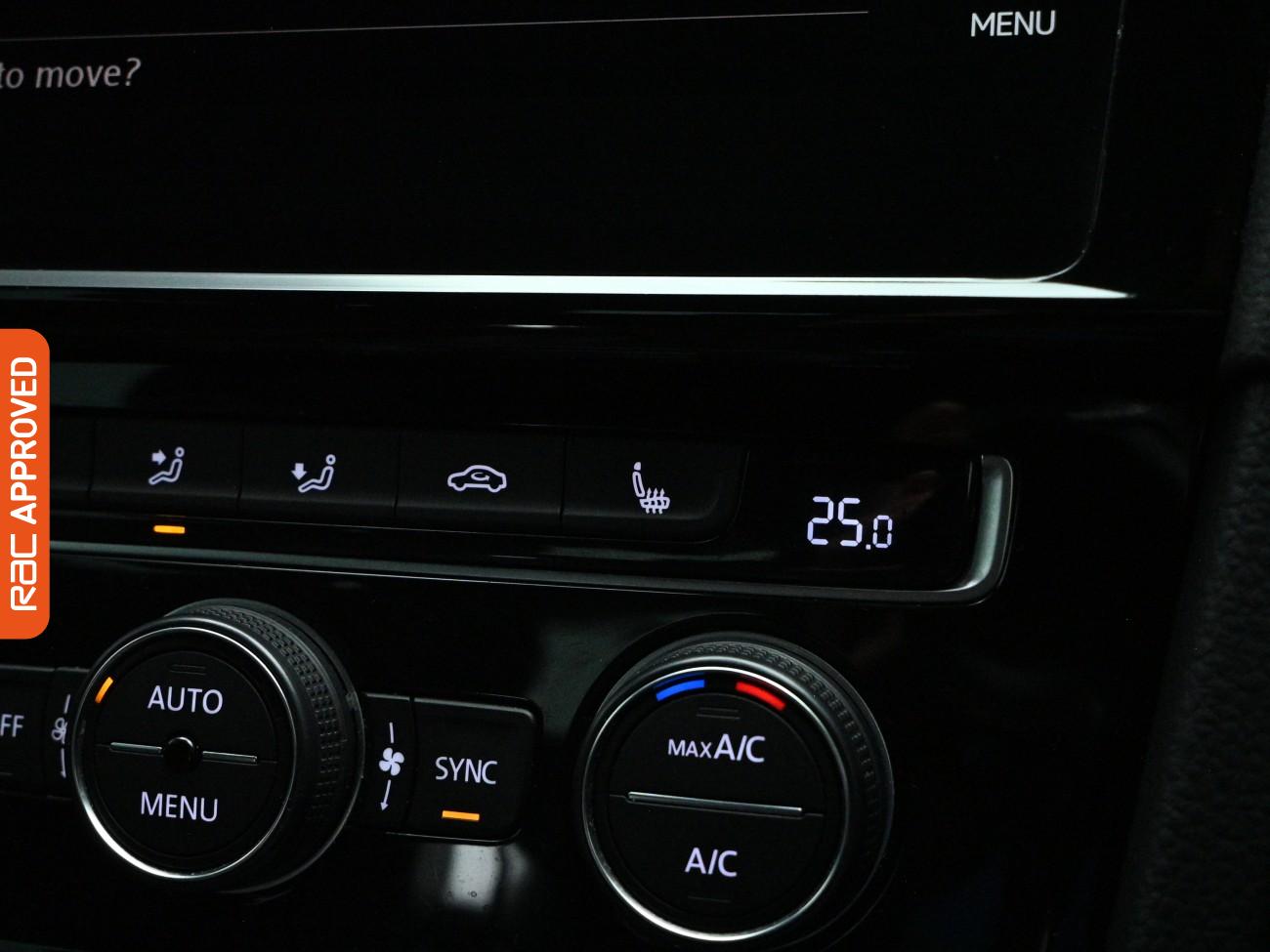 Used Volkswagen Golf 2020 for sale - 77719269: Photo 19