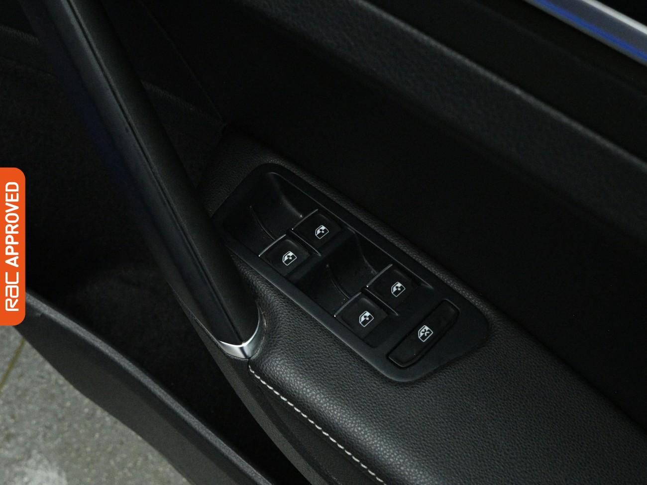 Used Volkswagen Golf 2020 for sale - 77719269: Photo 26