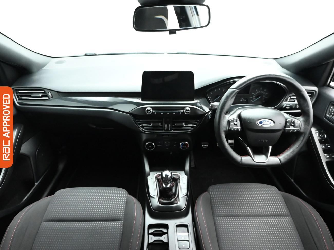 Used Ford Focus 2020 for sale - 76636894: Photo 2