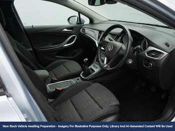 Used Vauxhall Astra 2017 for sale - 77529515: Photo