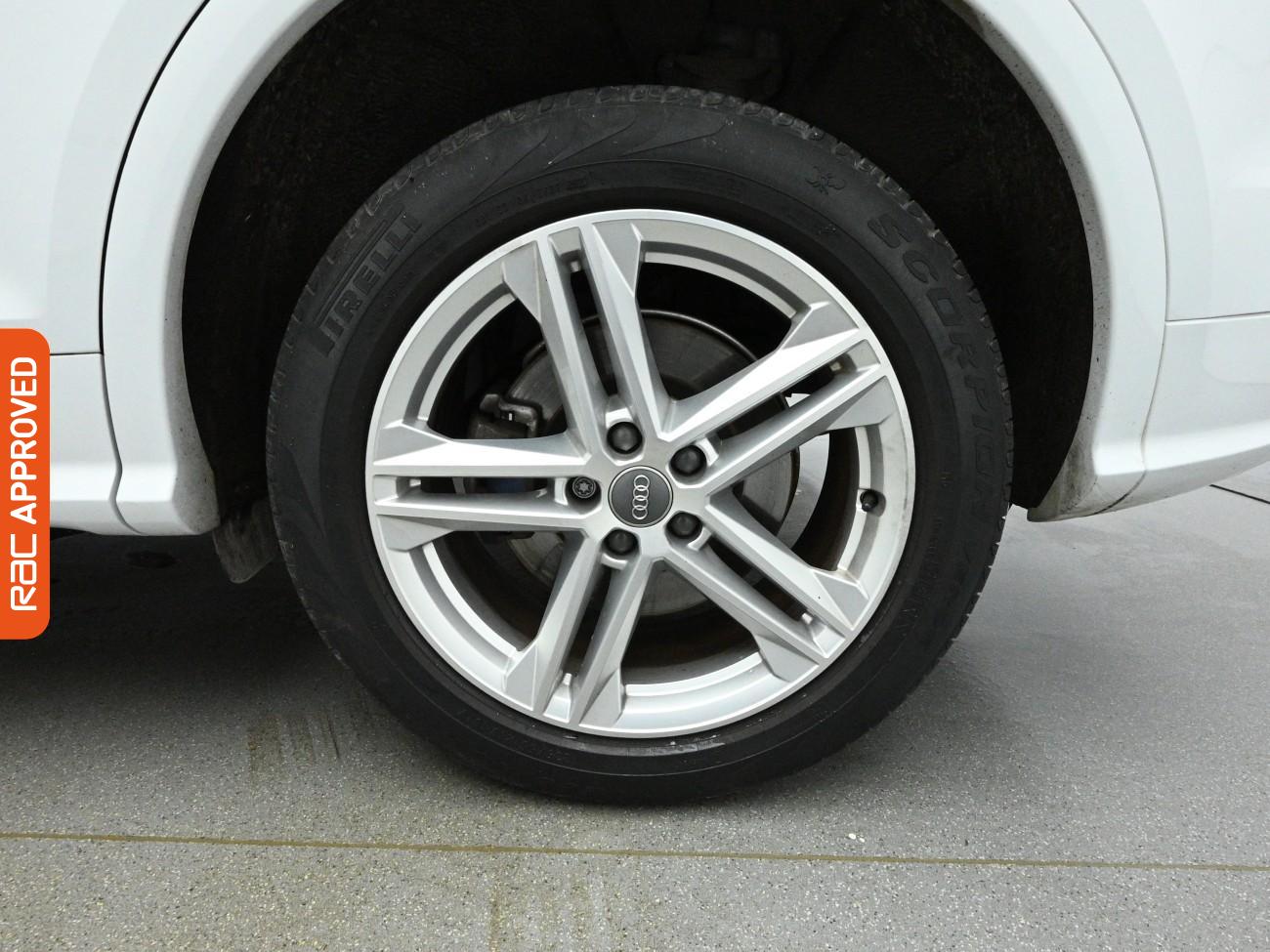 Used Audi Q5 2019 for sale - 77872648: Photo 14