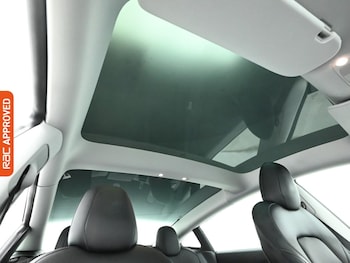 Used Tesla Model 3 2020 for sale - 78800780: Photo