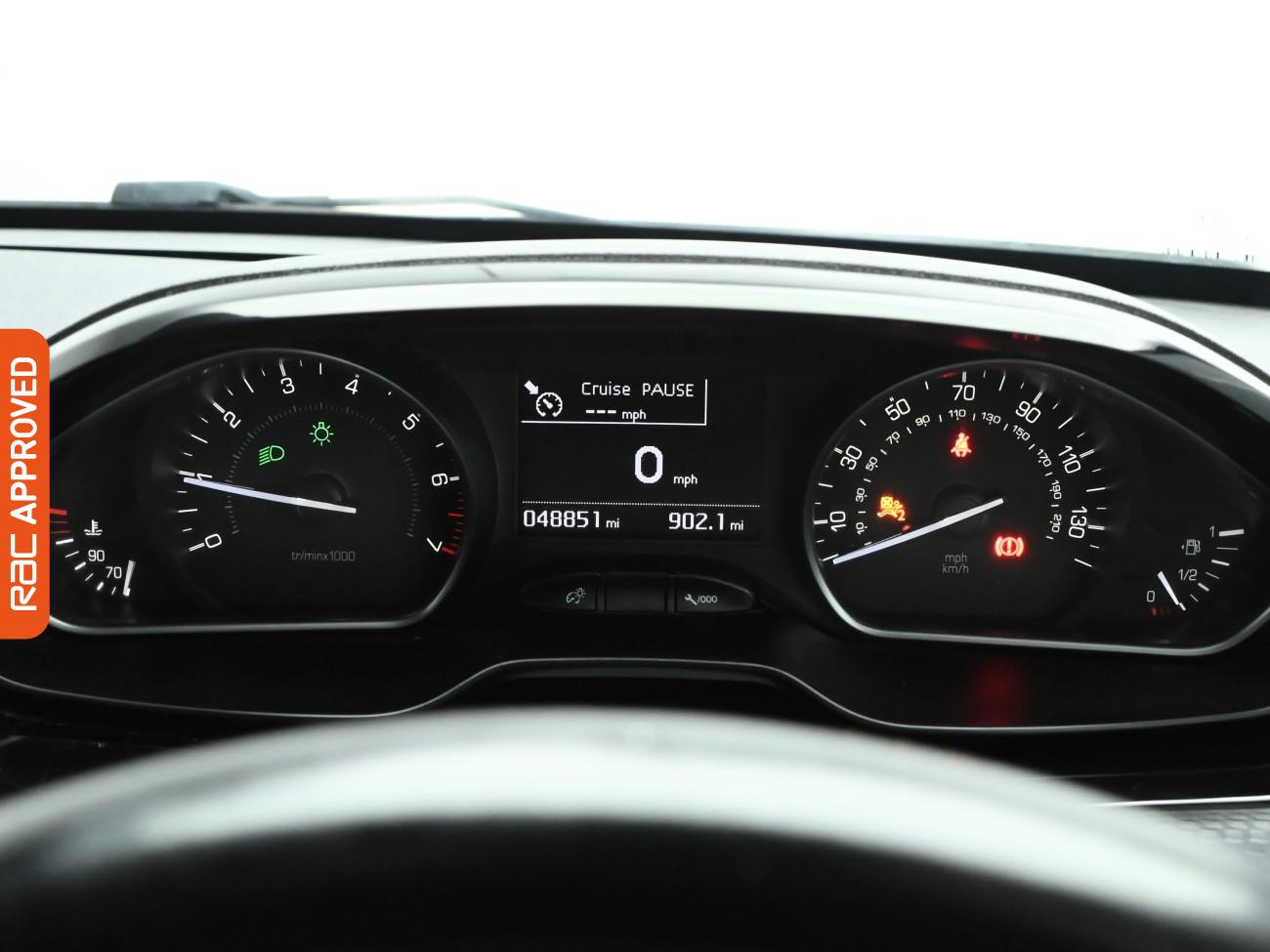 Used Peugeot 208 2019 for sale - 77829524: Photo 11