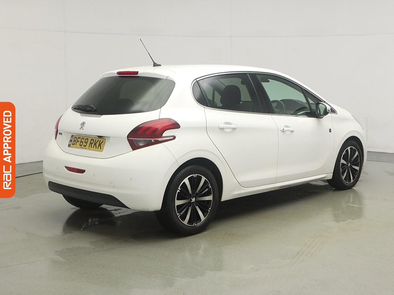 Used Peugeot 208 2019 for sale - 77829524: Photo 29