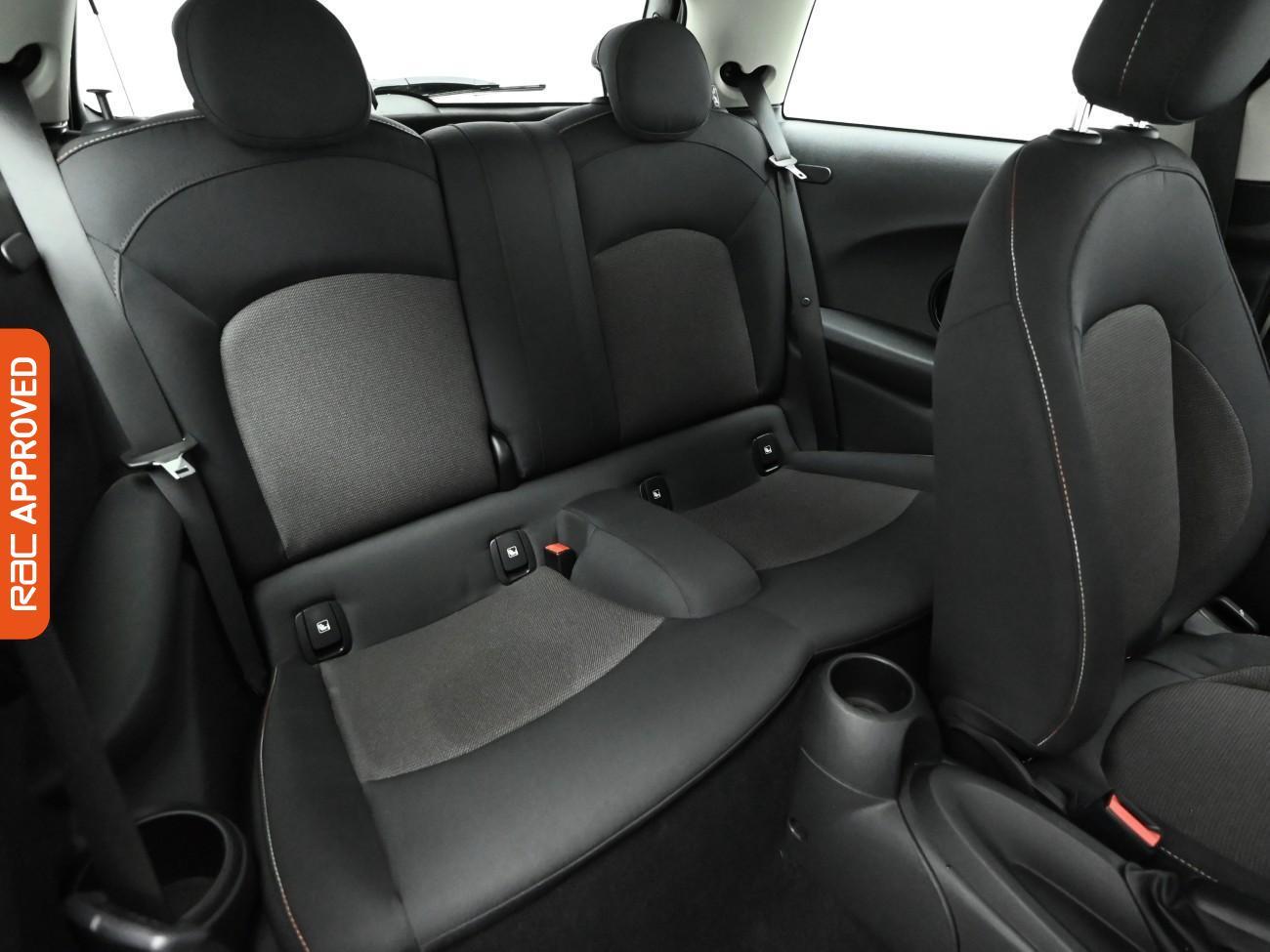 Used MINI Hatch 2022 for sale - 77000677: Photo 12