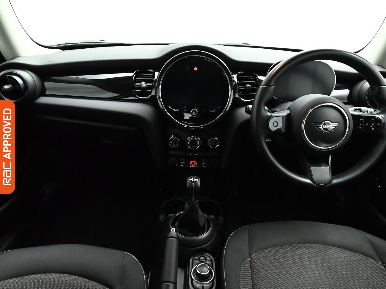 Used MINI Hatch 2022 for sale - 77000677: Photo 2